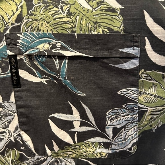 Columbia Men’s 100% Cotton Short Sleeve Shirt, Tropical Print with Fish Size XXL - Picture 5 of 11